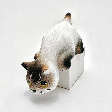 Чернолощёная керамика Кошка Свисающая 'Притаилась' 3