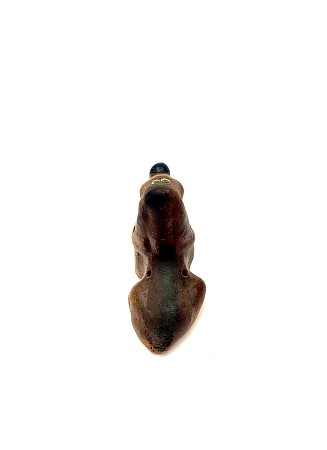 Чернолощёная керамика Собачка-Свистулька 'Такса-сидит'