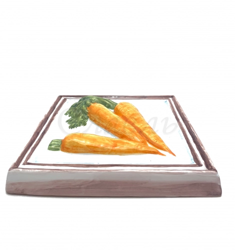 Керамический декор 'Морковь'