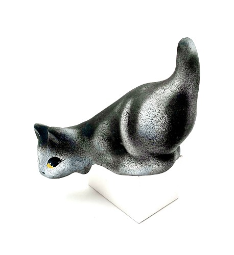 Чернолощёная керамика Кошка Свисающая 'Готовится к прыжку' 6