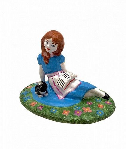 Коллекционная керамическая фигурка 'Алиса'