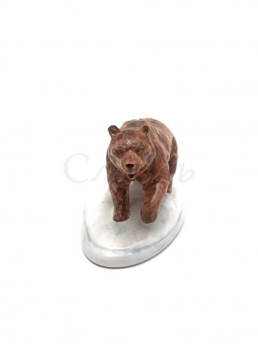 Керамическая фигурка 'Медведь на подставке'