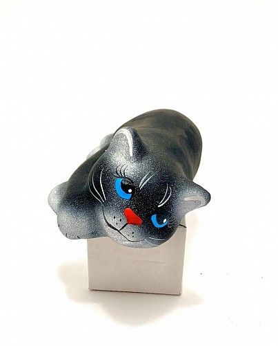 Чернолощёная керамика Кошка Свисающая 'На боку' 3