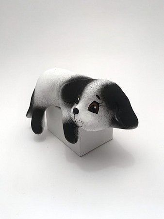 Чернолощёная керамика Собачка Свисающая 'На боку' 2