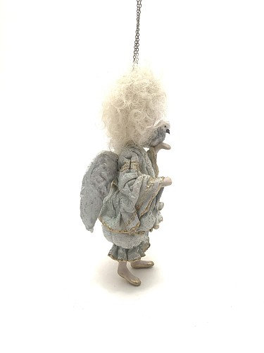 Авторская кукла 'Ангел с голубем'